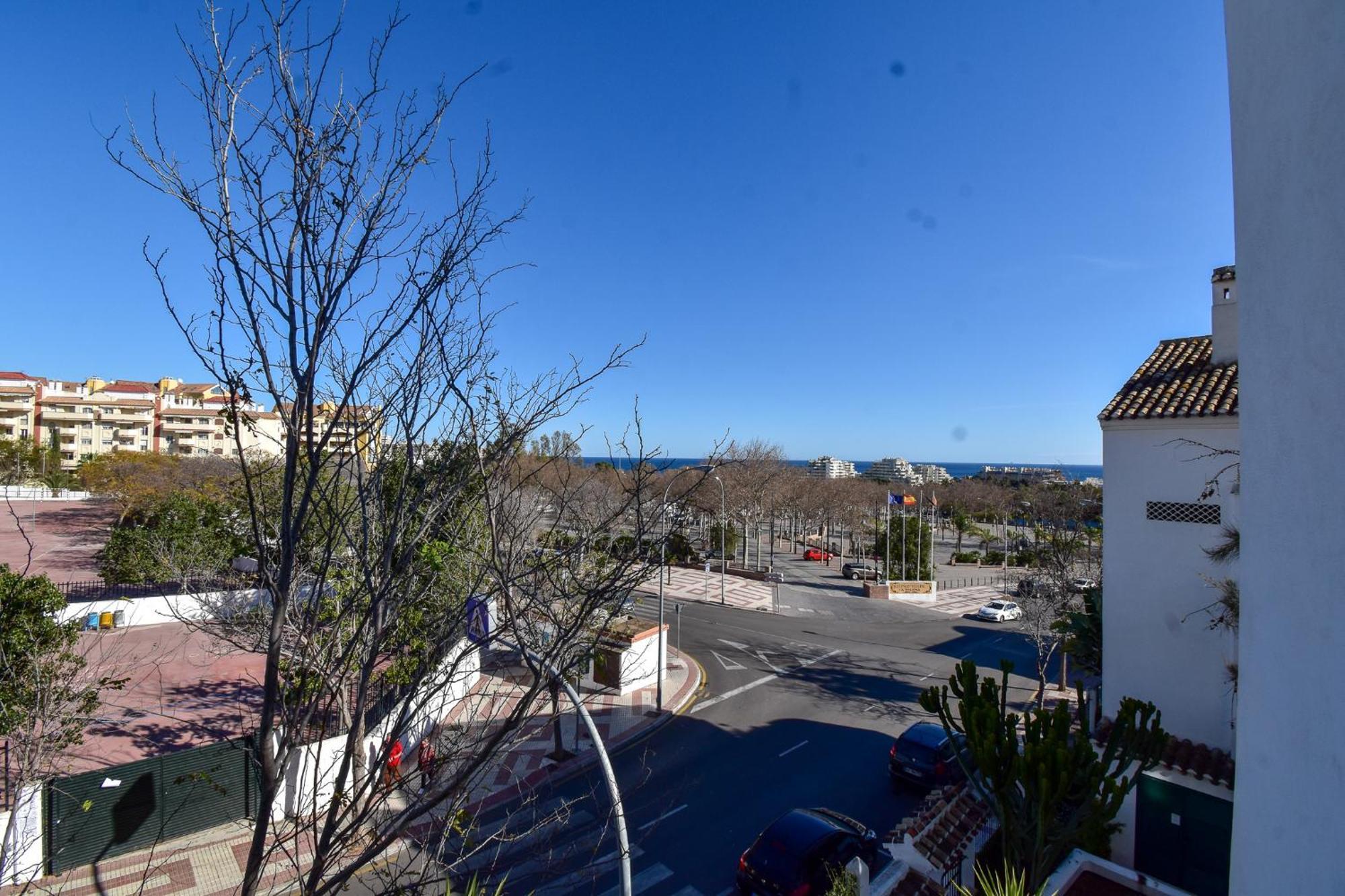 Appartement Urb Pueblo Del Parque, Luxury 2 Bedroom Apartment. Fantastic Location. *